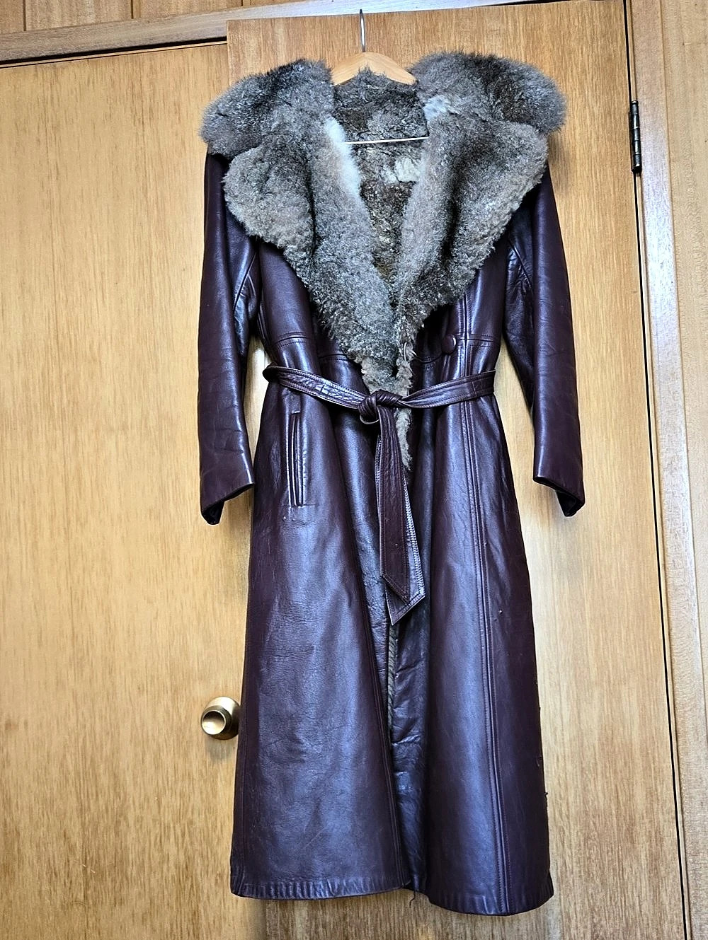 Vintage 70s Astor One Oxblood Leathentr Maxi Penny Lane Coat Full Fur Lining S/M